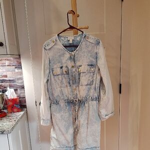 Chicos Acid Wash Denim Jacket Size 2 Or 12.